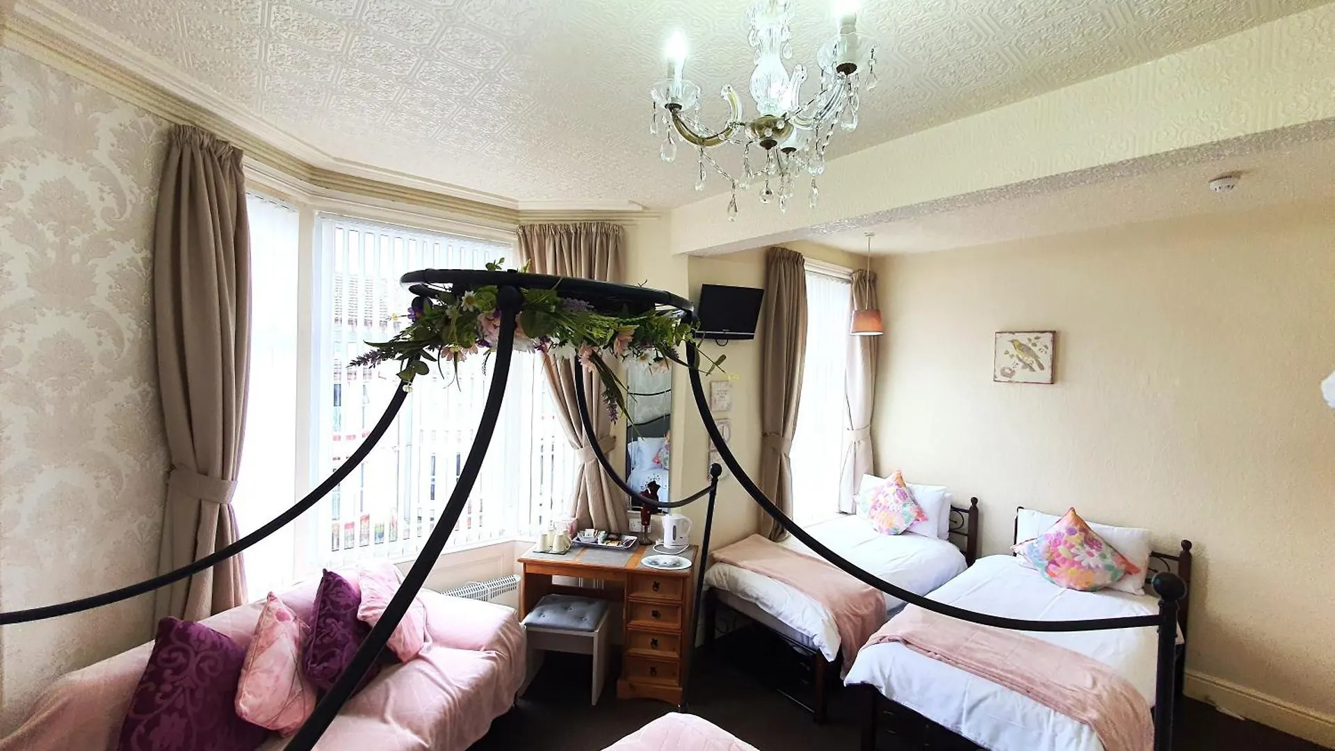 Bed & Breakfast Windsor House Hotel Blackpool United Kingdom